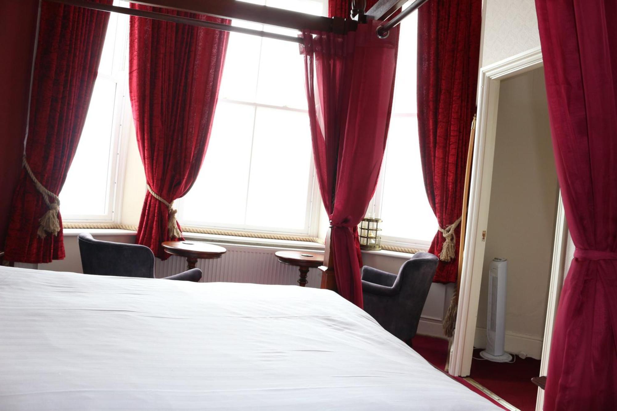 The Belgrave Hotel Tenby Exterior foto